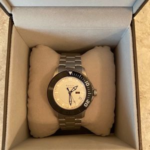 Gucci Watch